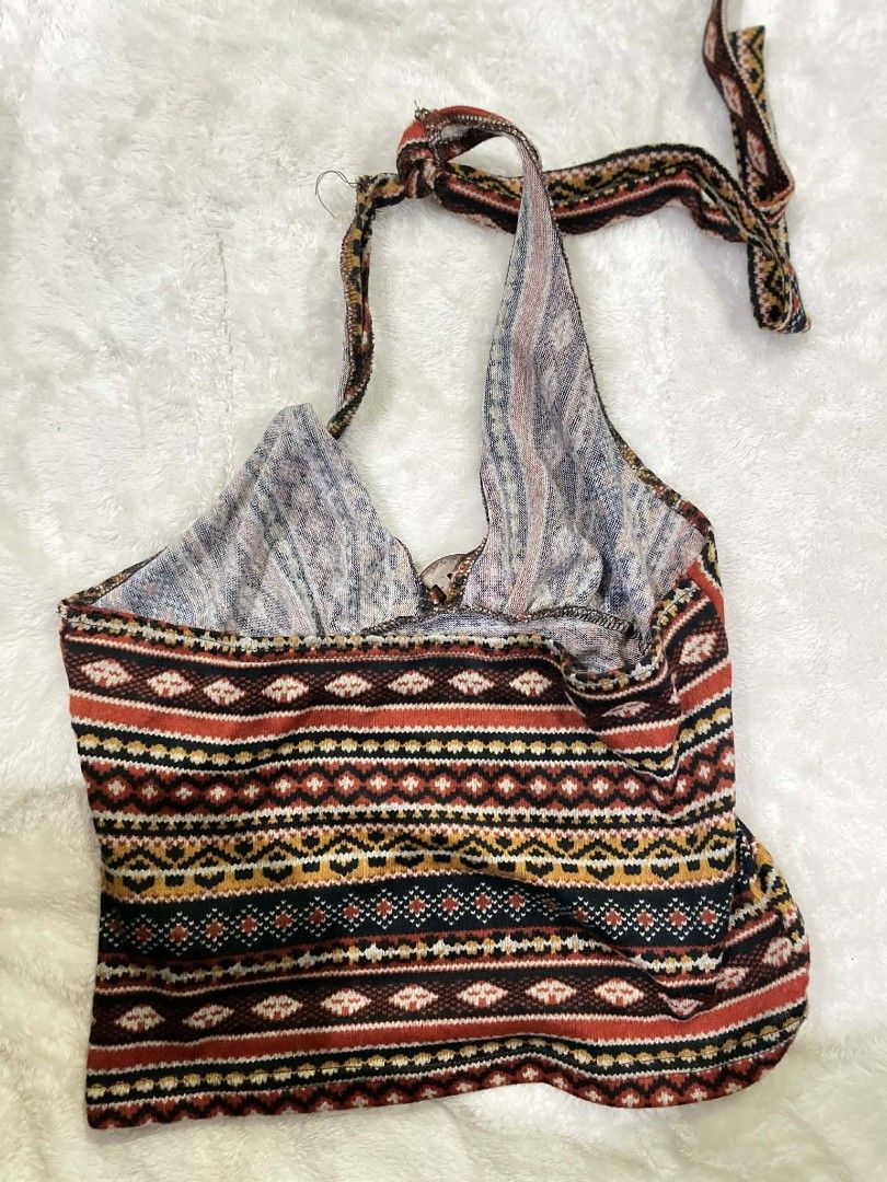 Shein Romwe Summer Top (Category: Others Tops) located in Dagupan City. Submitted by chichi_declutter (Listing ID 1438052705, Image 3). Description: ❤Shein Romwe Hippie ❤Spring / Summer Halter Top ❤Size: M.