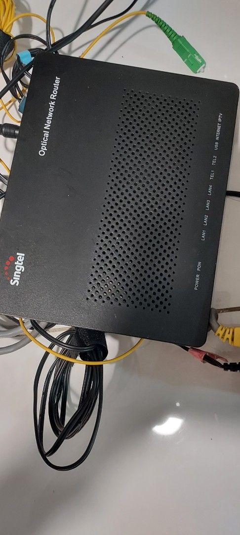 Singtel Optical Network Router454977078009548801