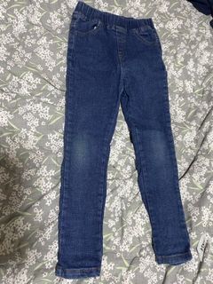 (Category: ) located in . Submitted by rosesfleurpreloved (Listing ID 1437998462, Image 1). Description: .