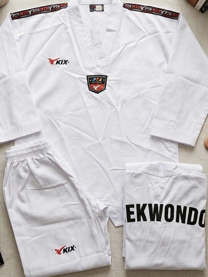 Taekwondo set (Category: Other Sports Equipment and Supplies) located in Manila. Submitted by cherry_pieee325 (Listing ID 1437974318, Image 1). Description: Good as new taekwondo set (shirt and pants) Size: Small/160 Mode of Payment: Gcash Mode of Delivery: J&T Express .