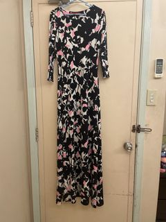 (Category: ) located in . Submitted by shopkandpiascloset (Listing ID 1438093998, Image 1). Description: .