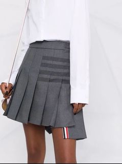 (Category: ) located in . Submitted by stylingtrends.coll (Listing ID 1437983444, Image 1). Description: .