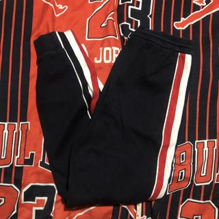 (Category: ) located in . Submitted by thrift_flex (Listing ID 1438064257, Image 1). Description: .