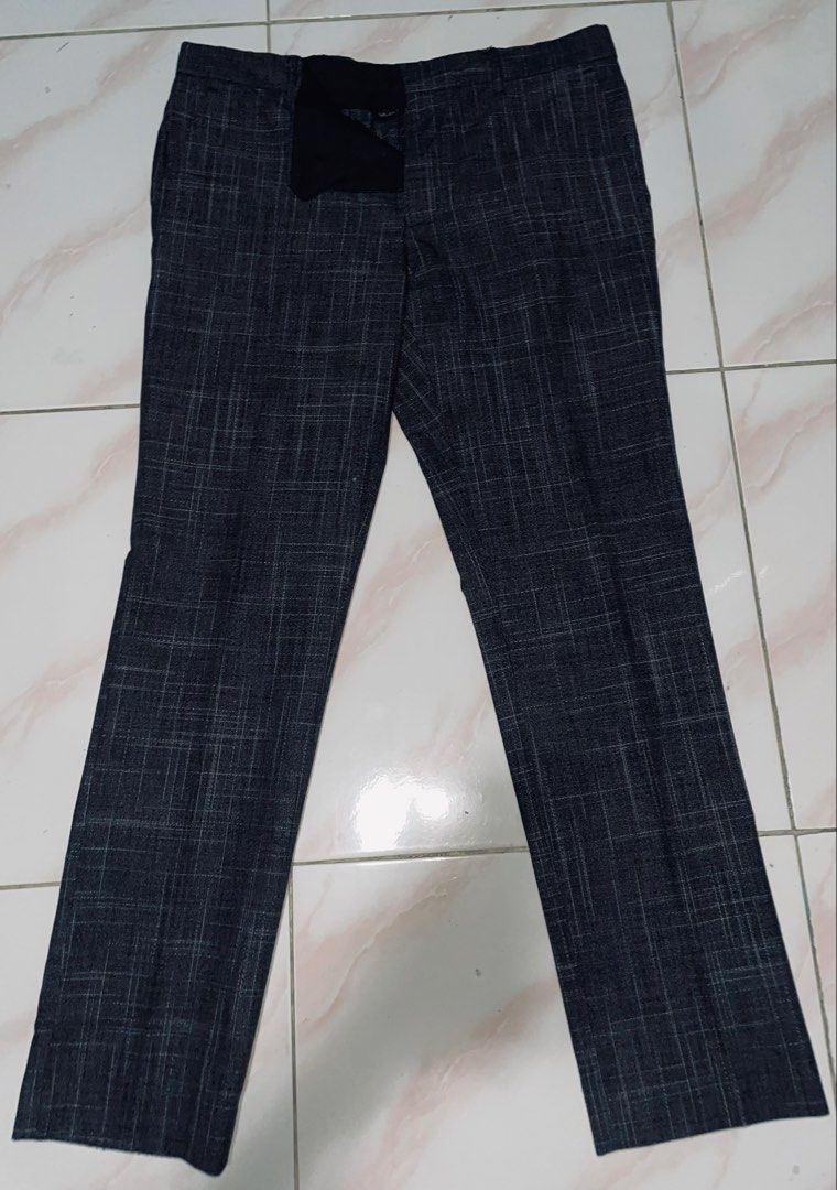 Topman Slim Fit Checkered Pants (Category: Jeans) located in Pres. Manuel A. Roxas. Submitted by backstyle (Listing ID 1438076245, Image 1). Description: - Topman slim fit pants - Checkered pattern - Button and zipper closure - Size: 30 waist, Euro 38 - Tailored fit - Durable fabric.