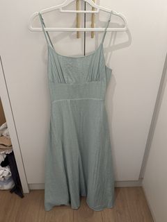 (Category: ) located in . Submitted by clearmycloset__ (Listing ID 1437983512, Image 1). Description: .