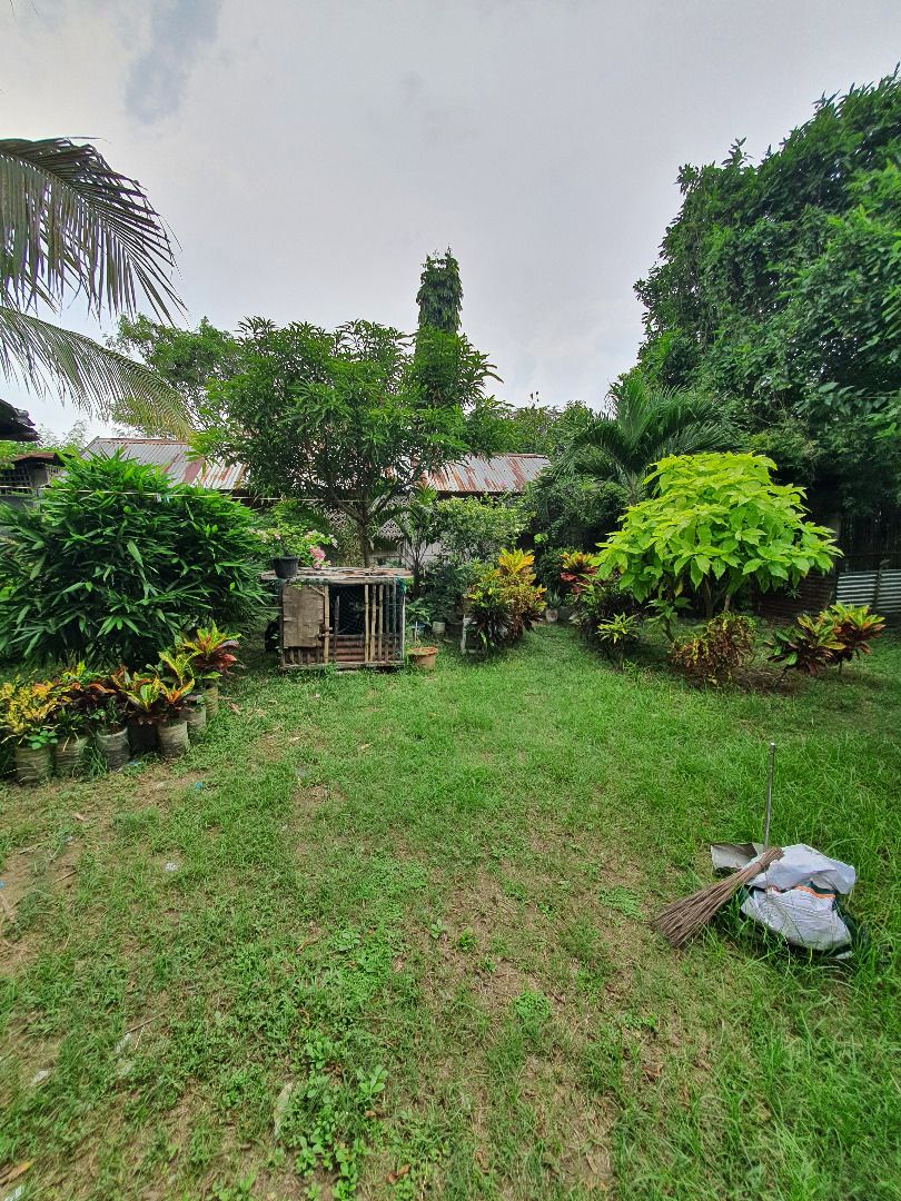 Vacant Lot for sale (Category: Lot) located in Oton. Submitted by jul102817 (Listing ID 1437973927, Image 3). Description: Direct owner Lot area 800 sqm Residential 4,000/sq meter Ideal for retirement haven due to its good location to nearby mall,Hospitals and International Airport..