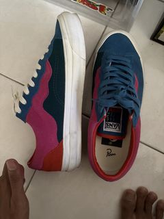 (Category: ) located in . Submitted by aimanzulkepli00 (Listing ID 1437998468, Image 1). Description: .