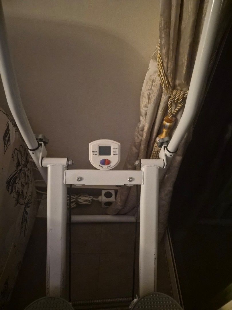 Vertical Stepper Exercise Machine (Category: Cardio & Fitness Machines) located in Singapore. Submitted by kathyleongty (Listing ID 1438050037, Image 3). Description: 125cm H x 79cm W x 45cm L .