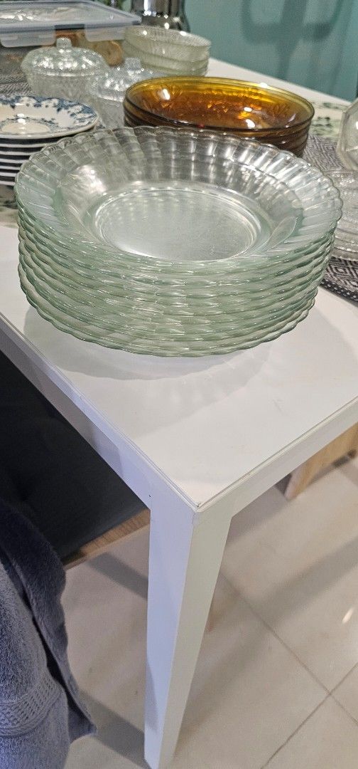 Vintage Glass Plates - Various Designs454548250827182080