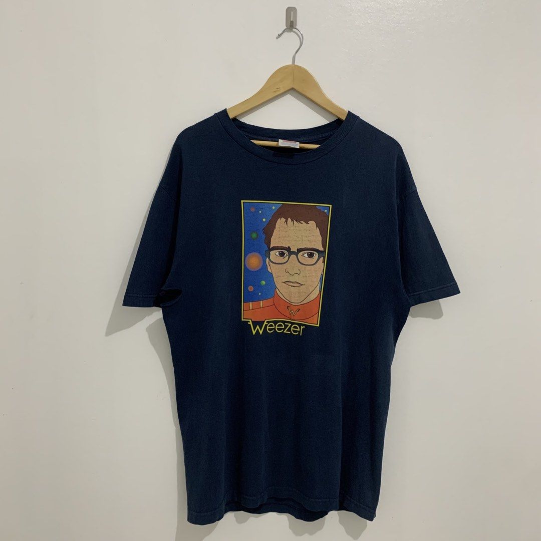 Vintage Weezer Captain Cuomo Shirt (Category: Tshirts & Polo Shirts ) located in Tagaytay City. Submitted by deetstreet (Listing ID 1438000126, Image 1). Description: Arm pit to arm pit: 22 Shoulder: 21.5 Sleeve: 9 Hem: 21.5 Length: 31 + sf.