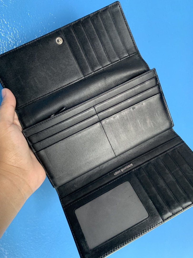 Wallet Bundle 8 (louis quatorze) (Category: Luxury Bags & Wallets) located in Batangas. Submitted by bling_bling_and_more_by_dulce (Listing ID 1438035252, Image 3). Description: Louis Quatorze LQ - Authentic LQ wallet with etiketa - Black patent leather with embossed logo -trifold - Multiple card slots - Bill & coin compartment - Snap closure -with sign of usage JCCS L-zip long wallet -genuine leather - Multiple card slots - Bill & coin compartme