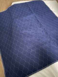 (Category: ) located in . Submitted by pineconee (Listing ID 1438110313, Image 1). Description: .