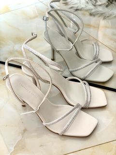 （分類：）位於 。 由 roseon1y 提交（商品編號 1437945203，圖片 1）。簡介： 。