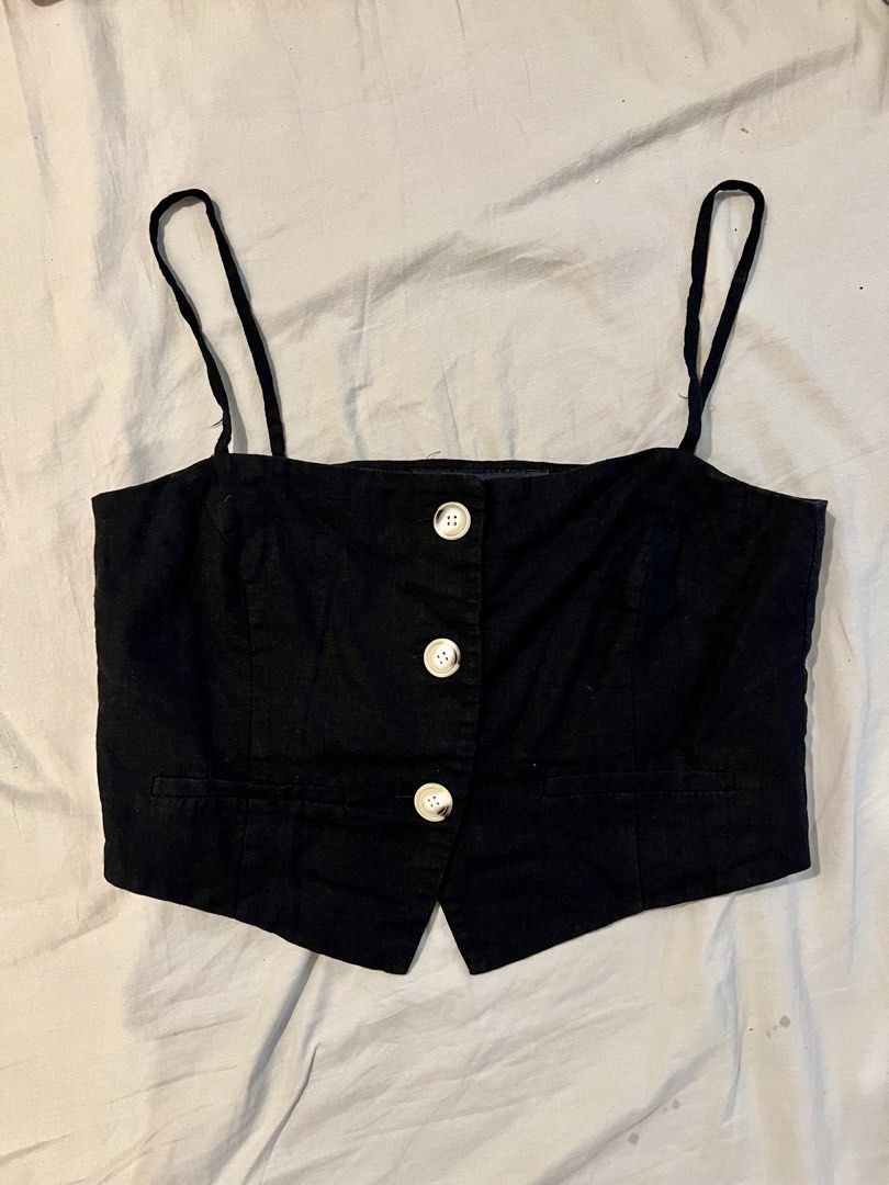 Zara Black Linen Waistcoat Top (Category: Blouses) located in Quezon City. Submitted by currentlydeclutterring (Listing ID 1438026604, Image 1). Description: Size M Looks new! RFs: closet refresh!.