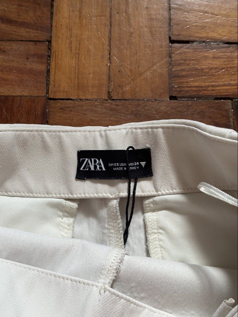 Zara Cream Skort Skirt (Category: Skirts) located in Quezon City. Submitted by cstuff_forsale (Listing ID 1437998424, Image 3). Description: 💌 size xs extra small 💌 rfs: too fit for me 💌 authentic from Zara 💌 no lowballing 💌 loc: quezon city .