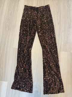 （分類：）位於 。 由 katkat_l 提交（商品編號 1438076676，圖片 1）。簡介： 。