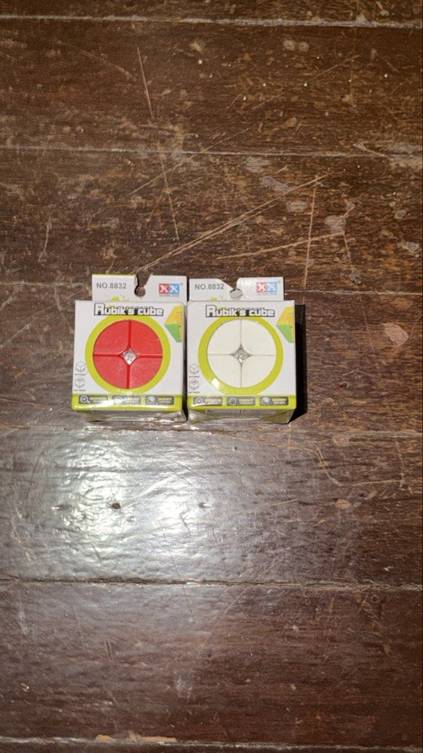 2x2 RUBIKS CUBE (Category: Board Games & Puzzles) located in Quezon City. Submitted by caloyyy_ (Listing ID 1438273989, Image 2). Description: 200 EACH.