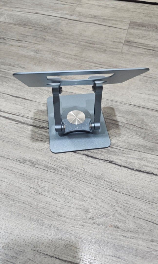 360° Adjustable Laptop / Phone Stand455672622387701761