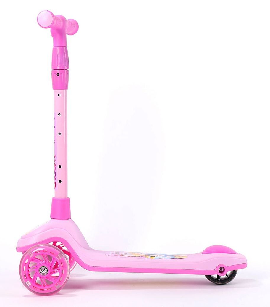 3-Wheels Disney Scooter for Kids 3+ (Category: Skates, Rollerblades & Scooters) located in Quezon City. Submitted by ara-chan (Listing ID 1438284592, Image 2). Description: Still works perfectly fine overall. included original box. Bikes are DISASSEMBLED upon delivery. Loc: Tandang Sora, Q.C Can do same day delivery or any of your prefer courier. Encourage active play with Disney Princess Twist Scooter. Made with high-quality aluminum, anti-slip 