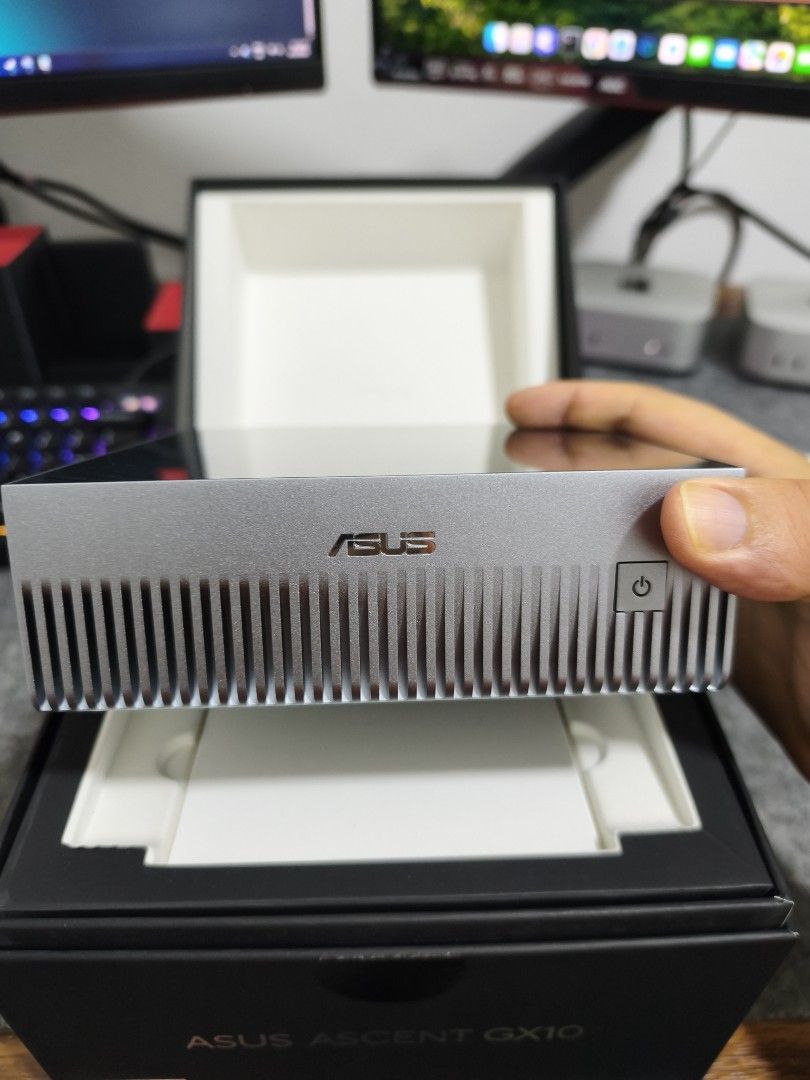 4TB ASUS gx10455989448662077440