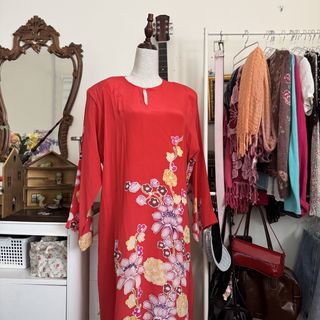 (Category: ) located in . Submitted by lovednwardrobe (Listing ID 1438199172, Image 1). Description: .