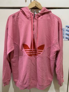 (Category: ) located in . Submitted by wear_haus (Listing ID 1438173107, Image 1). Description: .