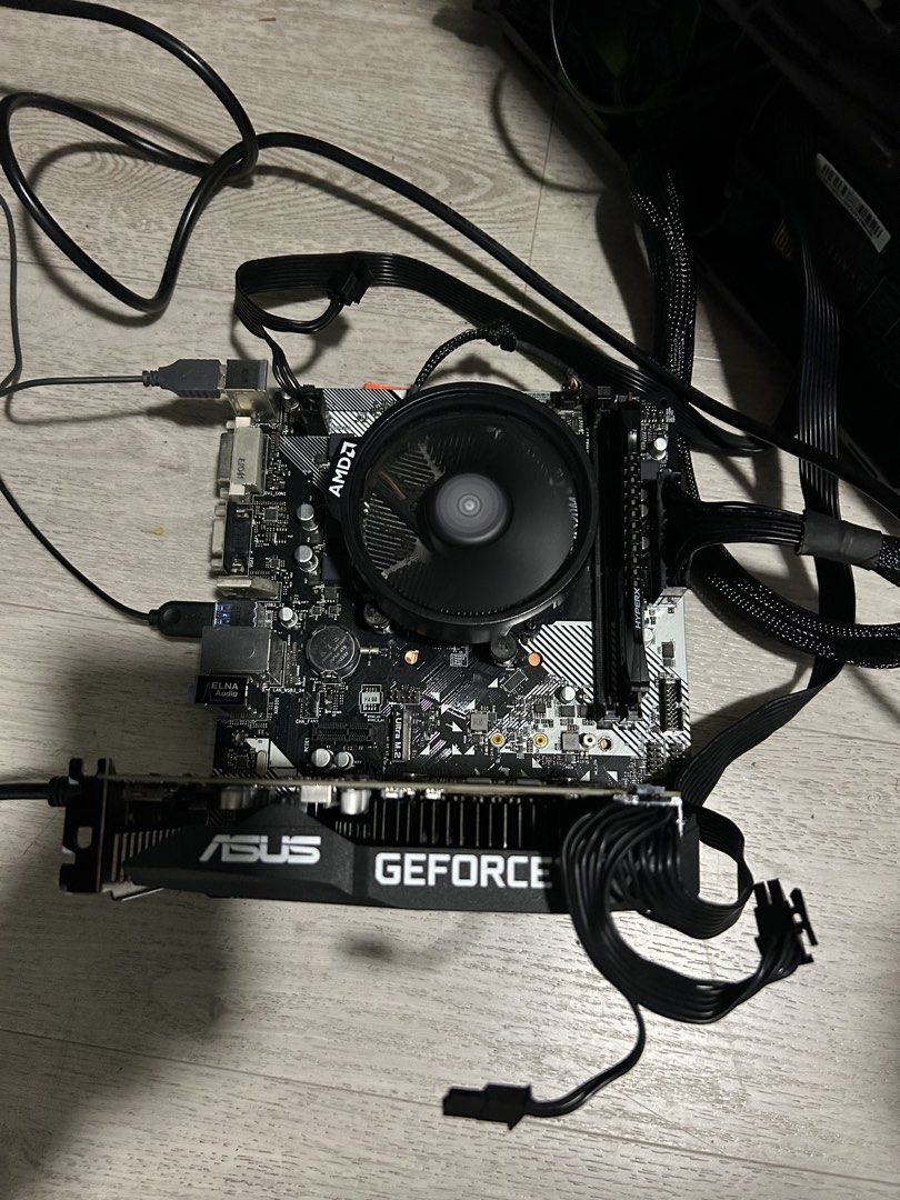 AMD CPU + Motherboard455894804422338563