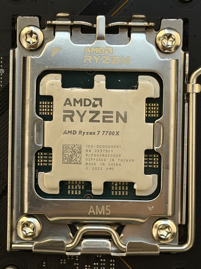 AMD Ryzen 7 7700X AM5 8 Core 16 Threads Processor455903439917557760