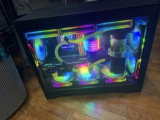(Category: ) located in . Submitted by pcgeeksgcustompc (Listing ID 1438121092, Image 1). Description: .