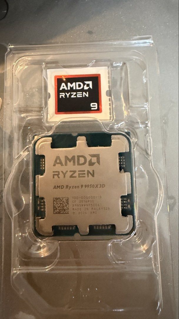 AMD Ryzen 9 9950X3D CPU455676087711846400
