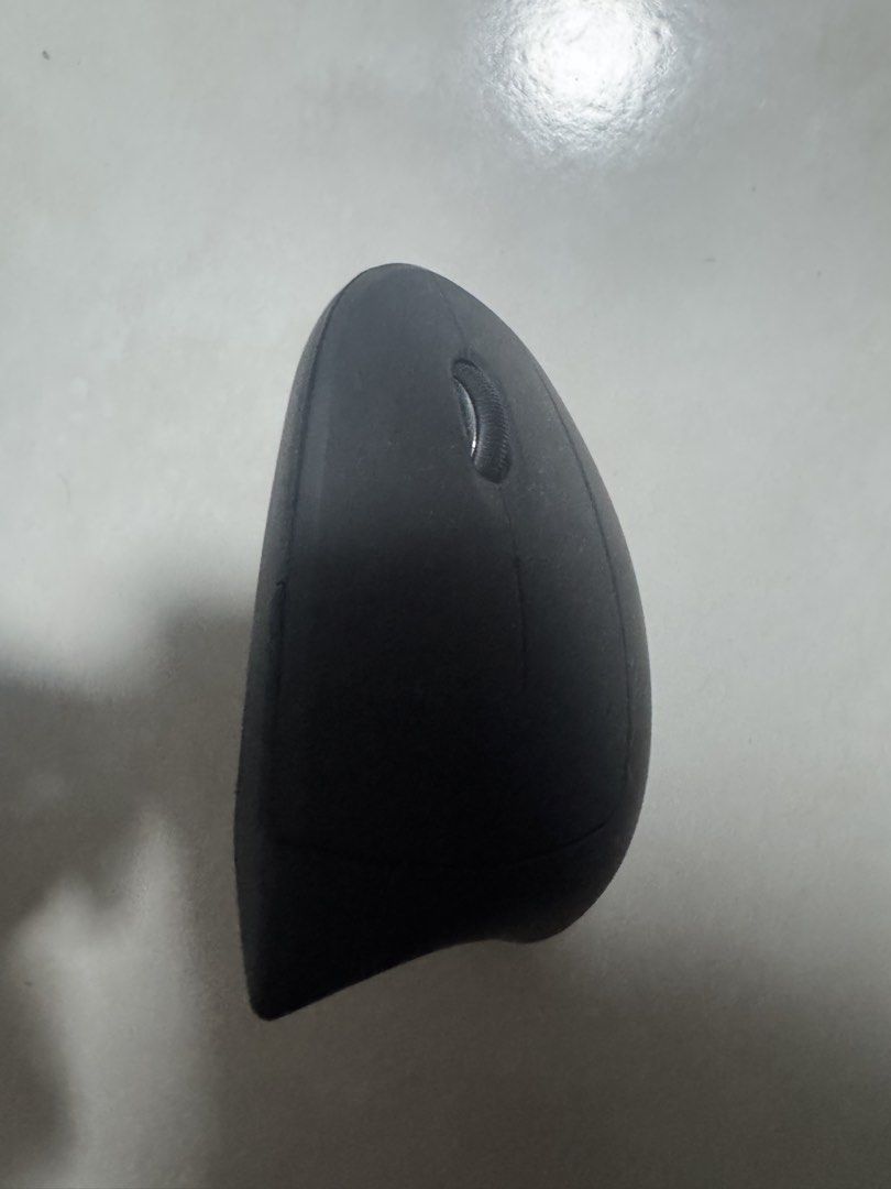Anker Ergonomic Wireless Vertical Mouse456095391149598721