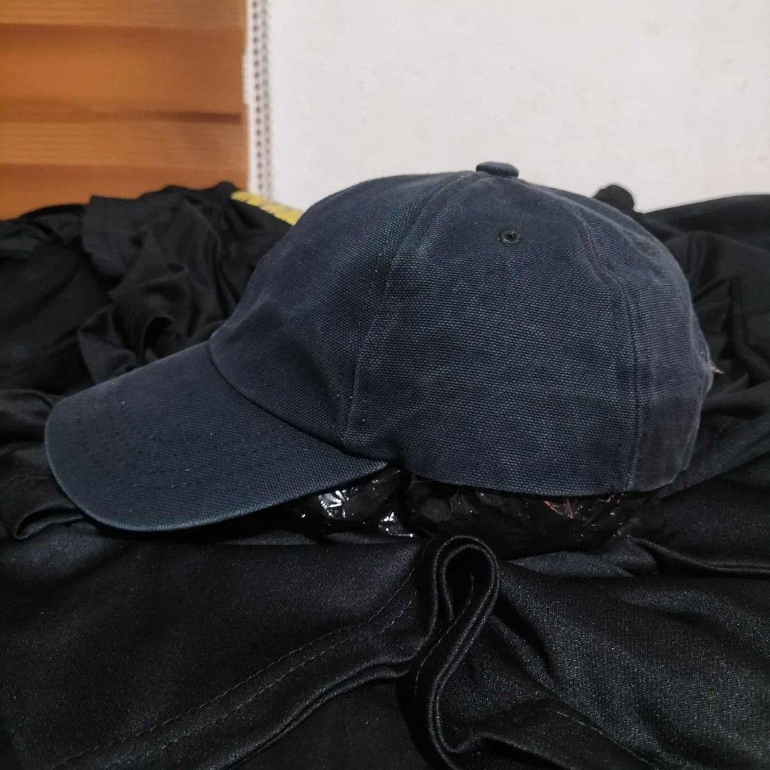 APC Dadhat (Category: Caps & Hats) located in Sindangan. Submitted by mix_thrift0308 (Listing ID 1438207573, Image 2). Description: APC Dadhat.