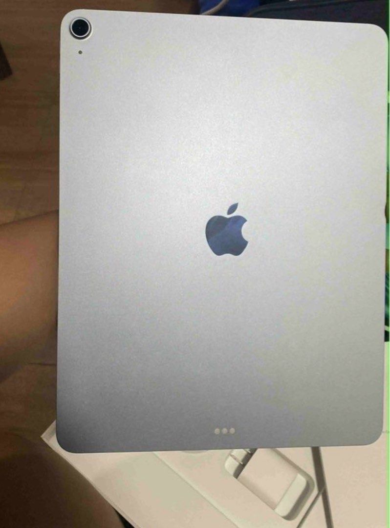 Apple Ipad Air 13-inch (M3, Wifi) (Category: iPad) located in Manila. Submitted by wrocyljean32769 (Listing ID 1438160126, Image 3). Description: Apple Ipad Air 13-inch (M3, Wifi) - Includes charger and cable - Comes with original box and documentation -bought last October 2025.