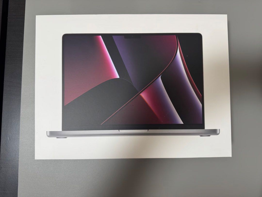 Apple MacBook Pro 14-inch - Silver455660446942515202