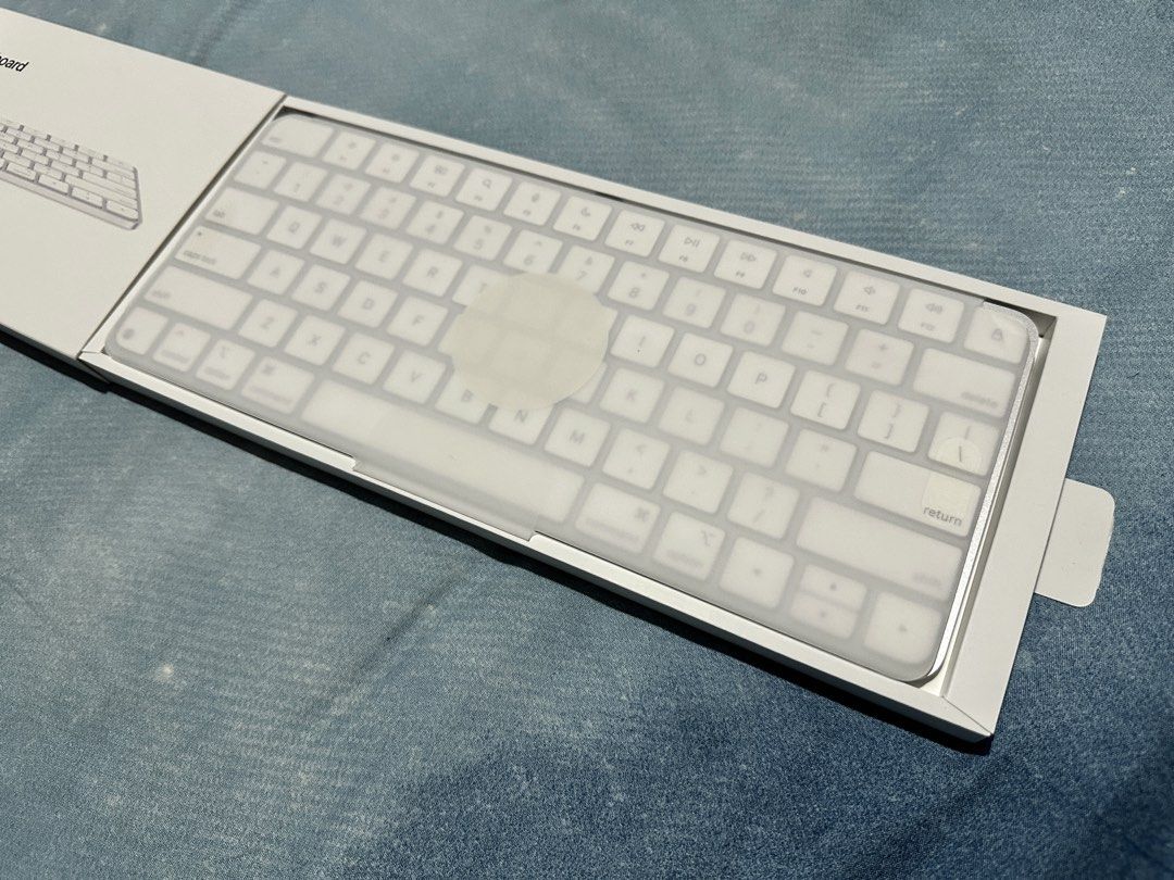 Apple Magic Keyboard - White - Brand New455451354030428160