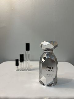 (Category: ) located in . Submitted by jayrzzz.fragrance (Listing ID 1438138766, Image 1). Description: .
