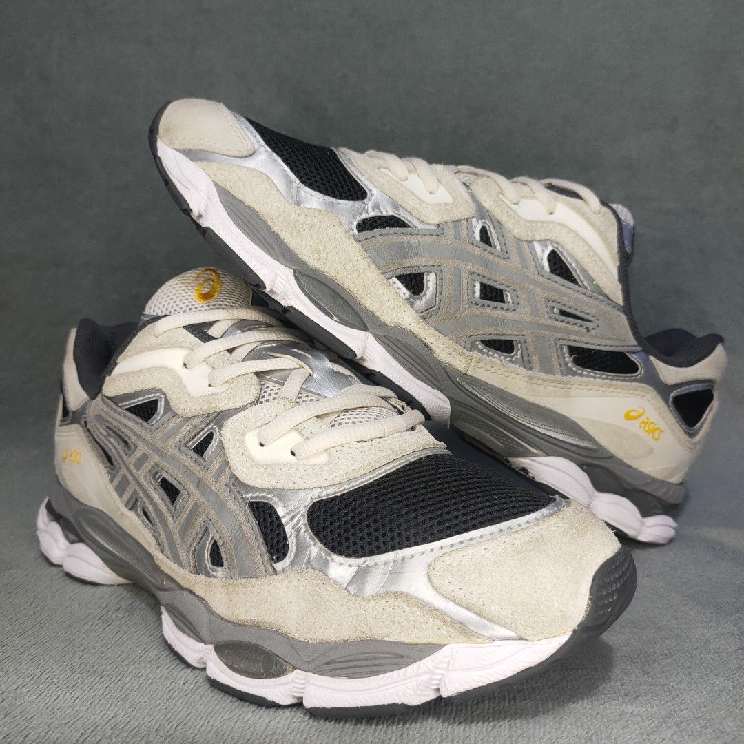 Asics Gel NYC - 43.5 EUR (Category: Sneakers) located in Iligan City. Submitted by uishoe (Listing ID 1438246568, Image 2). Description: Excellent Condition Minimal Heel Drags 9.5 US , 43.5 EUR + 150 SF for shipping.