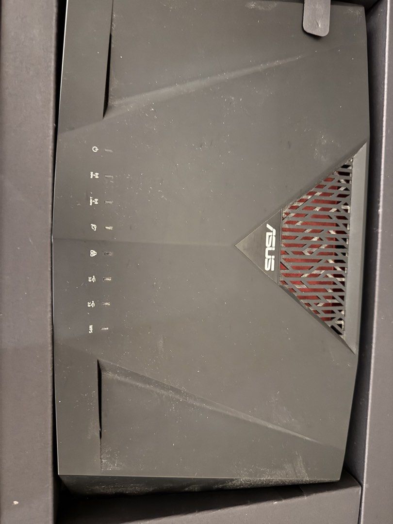 ASUS RT-AC88U Wireless Router456283128825784321