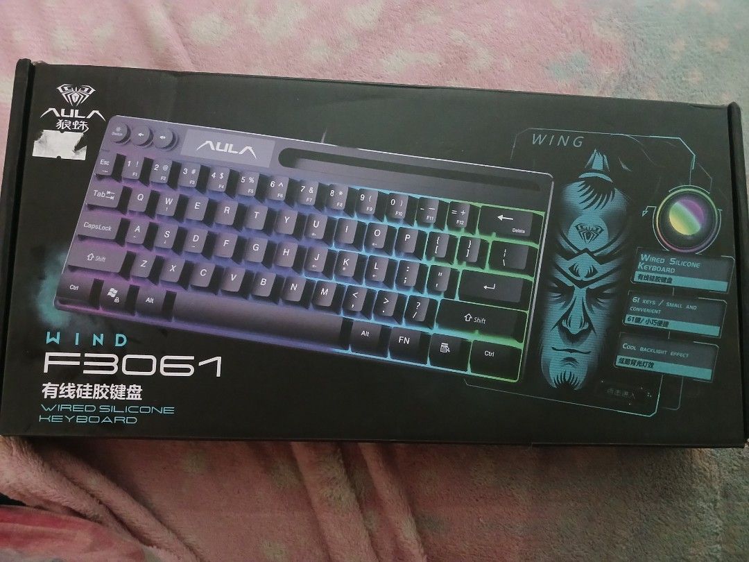 Aula Gaming Keyboard (Category: Controllers) located in Manila. Submitted by co.kirara (Listing ID 1438177261, Image 2). Description: can send vid that's working, can do same day delivery.