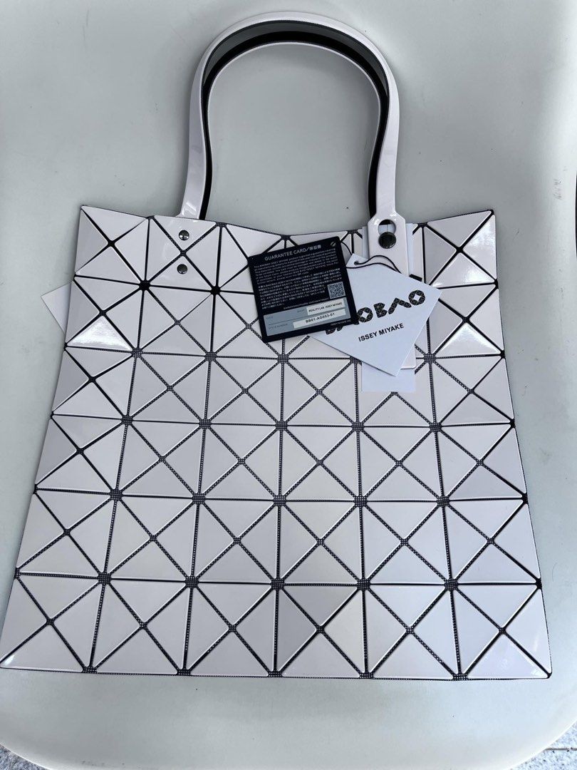 BaoBao ISSEY MIYAKE (Category: Luxury Bags & Wallets) located in Lipa City. Submitted by thyra06 (Listing ID 1438180750, Image 1). Description: Baobao isseymiyake orig bnwt.