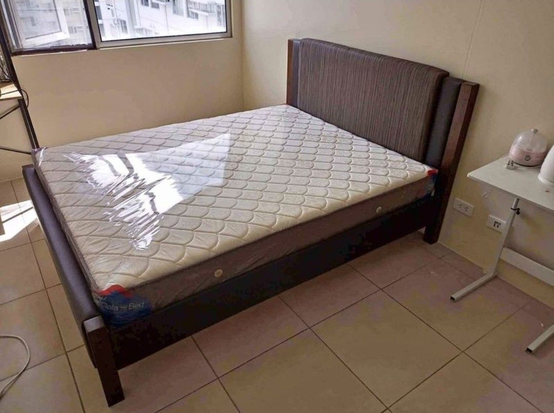 Bed frame (Category: Bed Frames & Mattresses) located in Manila. Submitted by lykcacamacho07 (Listing ID 1438156534, Image 1). Description: 🛋️ Need Furniture Today? 🚚 ✔ Same-Day Delivery & Pick-Up ✔ Quality & Affordable Furniture ✔ DTI Registered 💯 VZR Home Furnishing Store 🏡 Your trusted Home & Office Furniture shop! Available: Sofa Beds, Bed Frames, Office Chairs, Tables, Cabinets, Lockers, Wardrobes, Dining Tables, Storage Racks & more ✨ �
