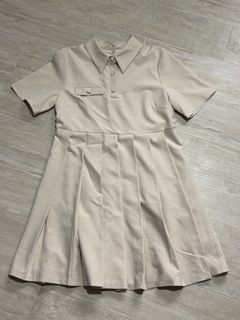 (Category: ) located in . Submitted by clearing_outmycloset (Listing ID 1438208682, Image 1). Description: .