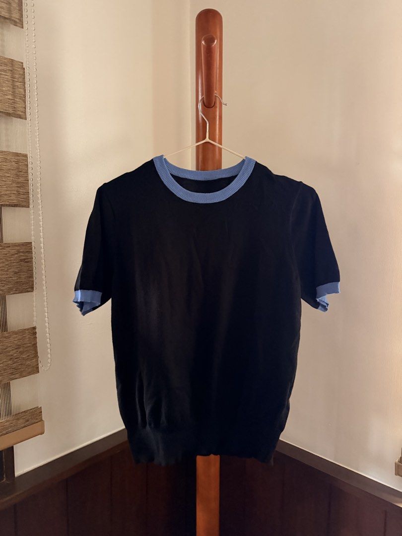 Black and Blue Knitted Shirt (Category: Shirts) located in Binan City. Submitted by ishnaaa (Listing ID 1438141205, Image 1). Description: - lightly used - no flaws - size XL based on tag - Delivery via lalamove, sf c/o buyer.