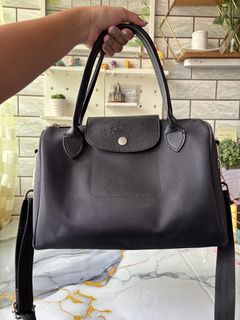 (Category: ) located in . Submitted by purplevanilla.manila (Listing ID 1438116227, Image 1). Description: .