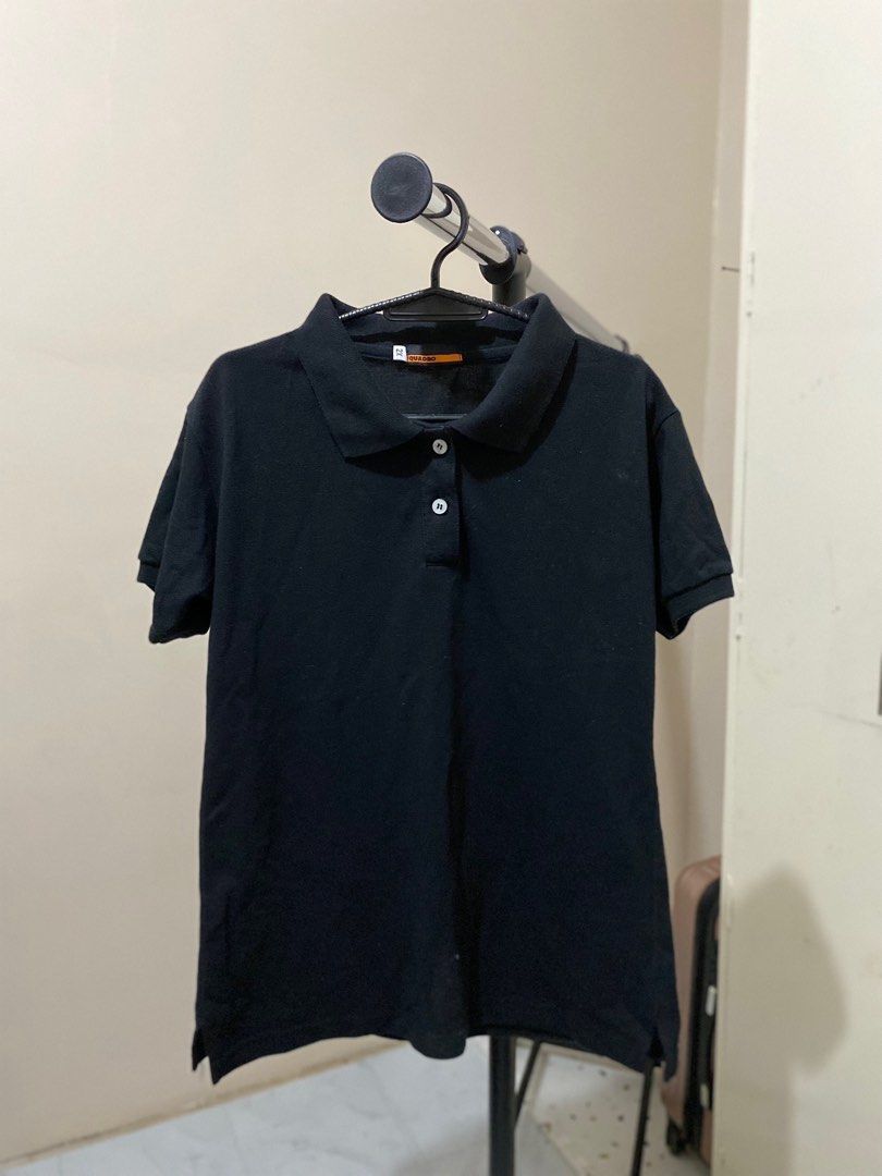 Black Polo Shirt Unisex (Category: Shirts) located in Baliuag. Submitted by preloveby_ella (Listing ID 1438155397, Image 1). Description: ‼️READ‼️ what u see what u get 🚚 lalamove / jnt 💵payment via gcash 📍bulacan .