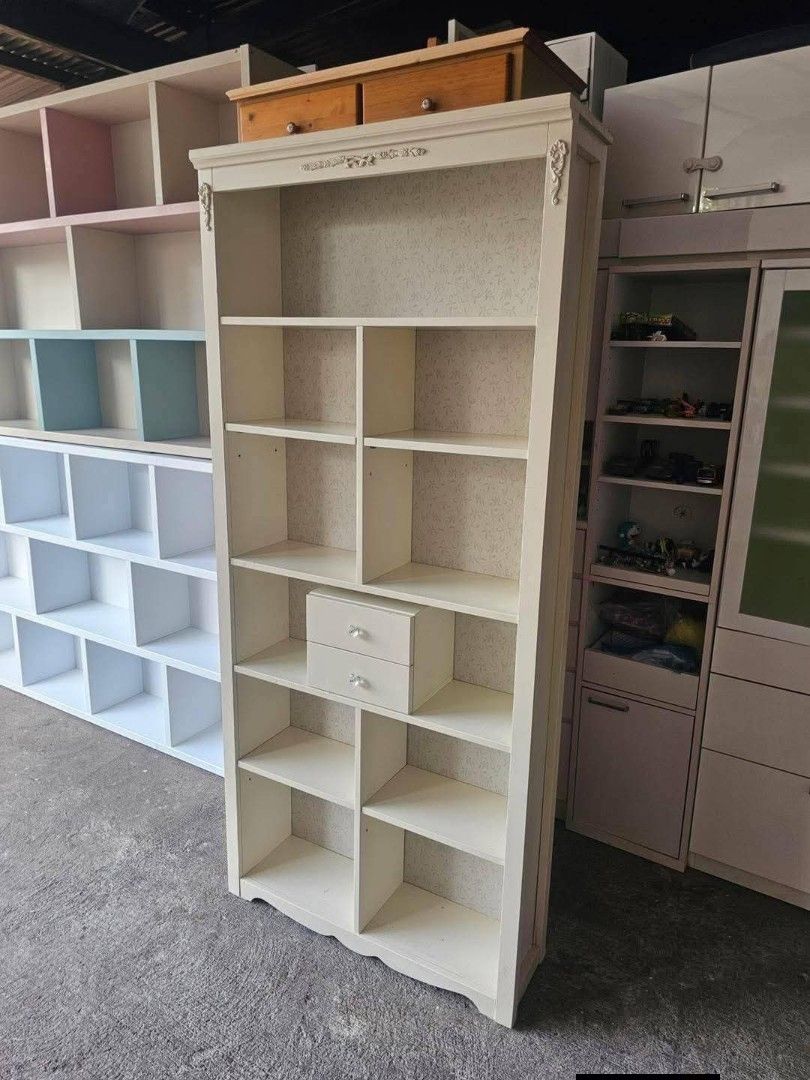 Book shelves (Category: Shelves, Cabinets & Racks) located in Meycauayan. Submitted by marygracecasimiro (Listing ID 1438262718, Image 3). Description: Book Shelves‼️₱8,800‼️ ✔️L-35.5 H-79 W-10 inches 📐 ✔2 Drawer & 8 Shelves 🗄 ✔️Laminated 🔖 ✔️Compress & Mdf Back 🪵 ✔Scratches As-is! 👌💜.