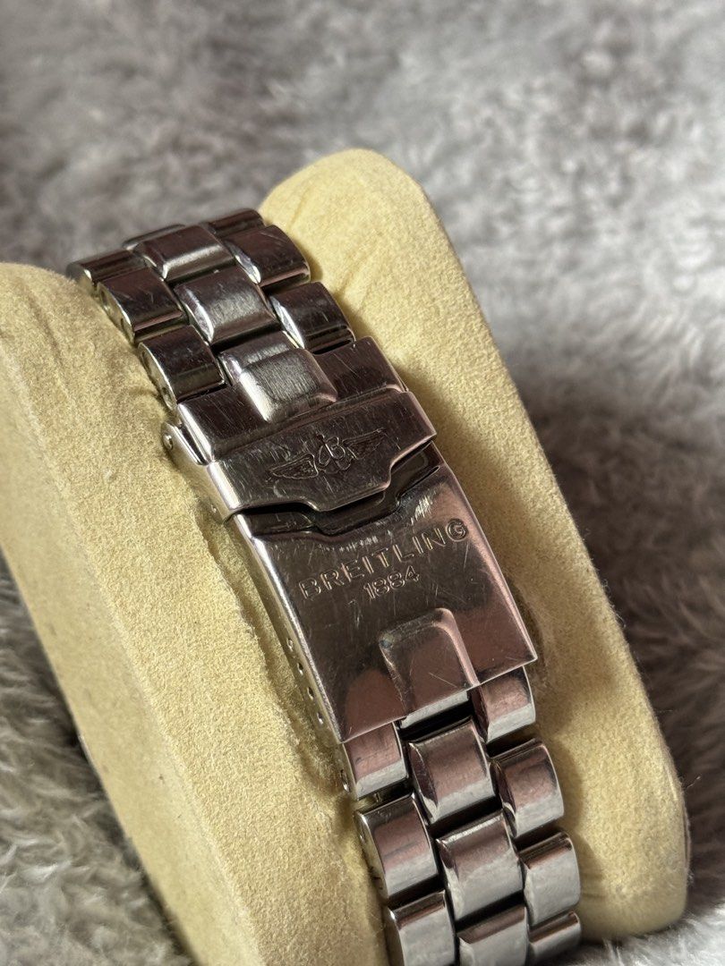 Breitling Superocean Automatic Watch (Category: Luxury Watches) located in Quezon City. Submitted by joshcarlin (Listing ID 1438188557, Image 3). Description: Breitling Superocean A17360 42mm watch only Price 75k less.