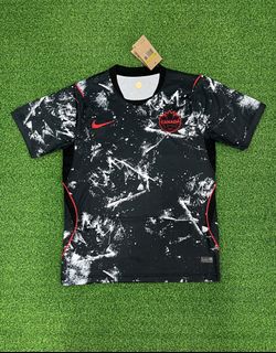 (Category: ) located in . Submitted by calcio_sport_jersey (Listing ID 1438265458, Image 1). Description: .