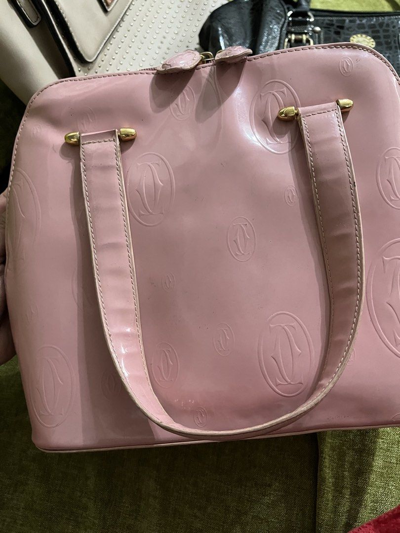 Cartier bag (Category: Luxury Bags & Wallets) located in Paranaque City. Submitted by annyfd_1102 (Listing ID 1438222032, Image 3). Description: Bought online Authenticity not guarantee .