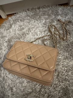 （分類：）位於 。 由 bag_guys 提交（商品編號 1438209403，圖片 1）。簡介： 。